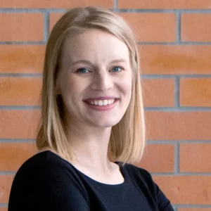 Meredith Seager headshot